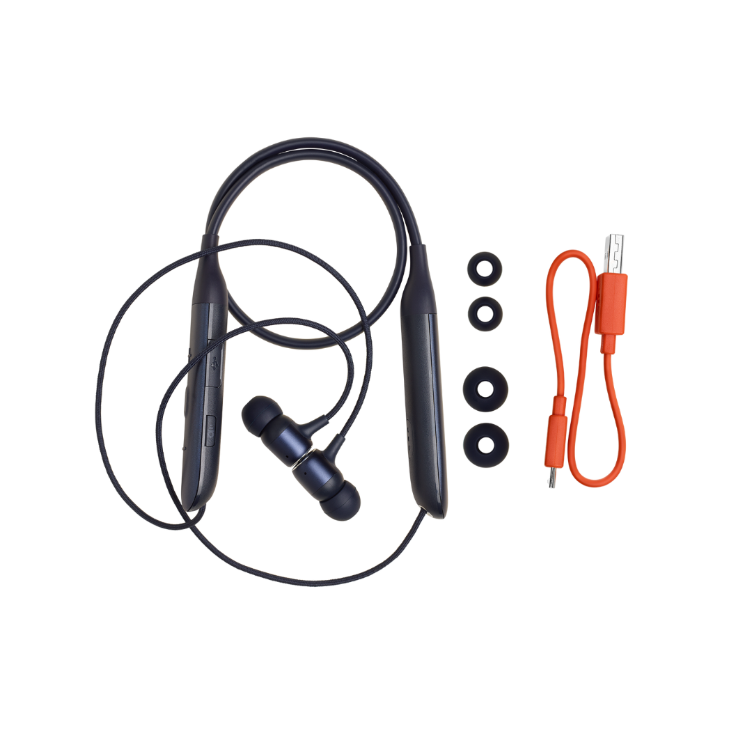 Jbl live best sale 220 bt